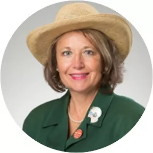 Lola Sheldon-Galloway