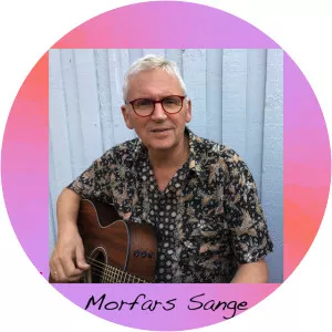 Lone Munkeskov - Musical artist