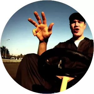 Long Fingah - Musical artist