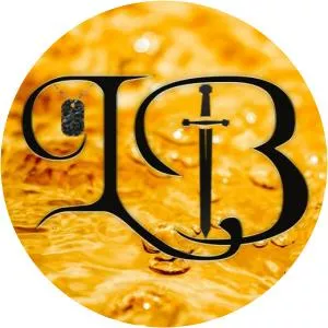 Loraline Bradern - Author