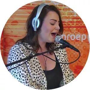 Loren Nine - Musical artist