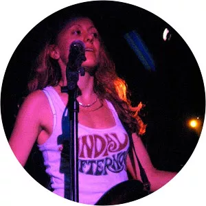 Lorena Enjuto Musician