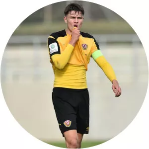 Lorenz Hollenbach - Football player