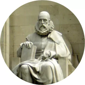 Lorenzo Coullaut Valera