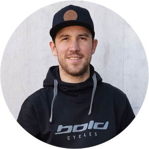 Lorenzo Suding - Cyclist