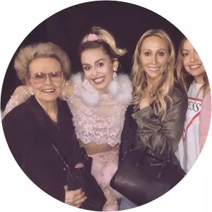 Loretta Jean Palmer Finley - Tish Cyrus' mother