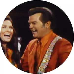 Loretta Lynn and Conway Twitty - Musical ensemble
