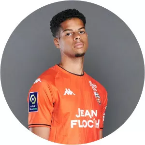 Loris Mouyokolo - French footballer