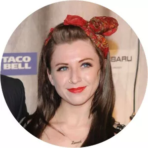 Lorna Bean - Melanie Hill's daughter