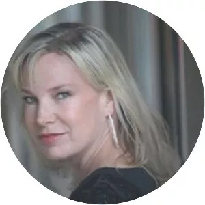 Lorna Graham - Screenwriter