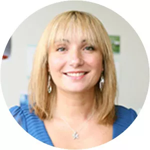 Lorna PiattiFarnell - Author