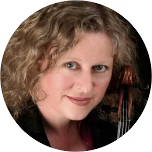 Lorraine McAslan - Musical artist