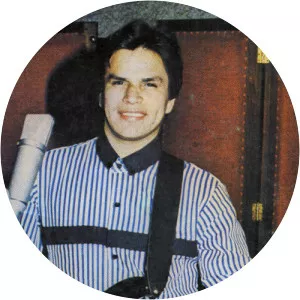 los beltons cielo gris