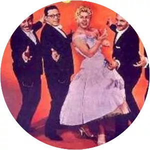 Los Cinco Latinos - Musical group