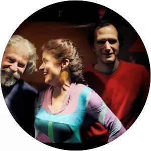 Los Musiqueros - Musical group