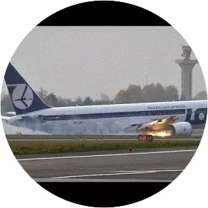 LOT Polish Airlines Flight 16 - Aircraft accident