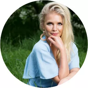 Lotta Näkyvä (Lotta Hintsa)