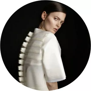 Lotte Dinse - Author