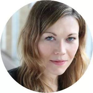 Lottie Moggach - Journalist