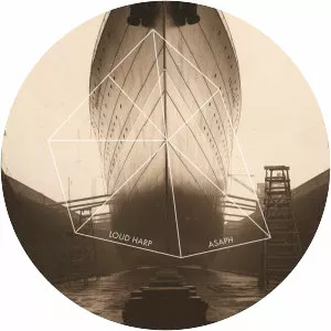 Loud Harp - Musical duo