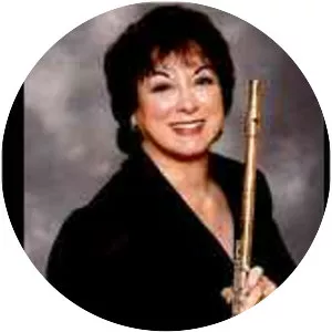 Louise di Tullio - Musical artist