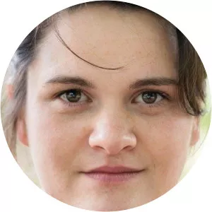 Louise Knof photograph