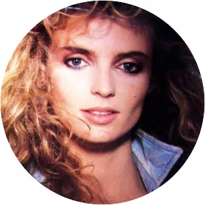 Louise Robey - Singer-songwriter