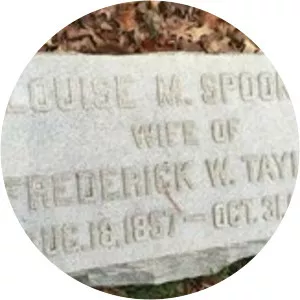 Louise Spooner photograph