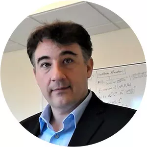 Loukas Karabarbounis