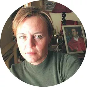 Lourdes Arroyo - Mario Conde's ex-wife