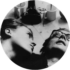 Love 65 - 1965 ‧ Drama/Drama ‧ 1h 36m