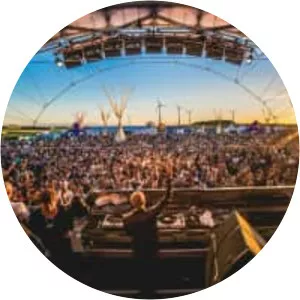 Love Family Park - Music Festival