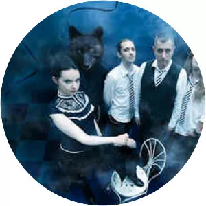 Lovelorn Dolls - Rock band