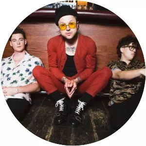 lovelytheband - Pop band