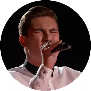 Lowell Oakley - Musical artist