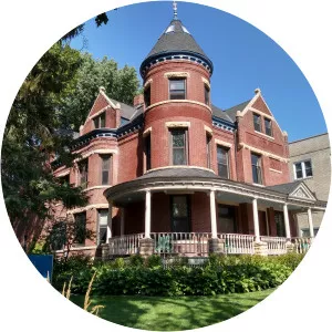 Lowry Hill - Neighborhood in Minneapolis, Minnesota