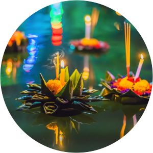 Loy Krathong - Festivity