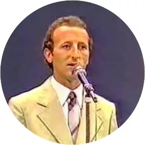 Luan Zhegu - Musical artist