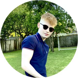 Luca Dinsdale - Reece Dinsdale's son