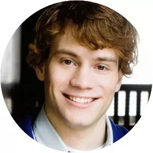 Lucas Wells