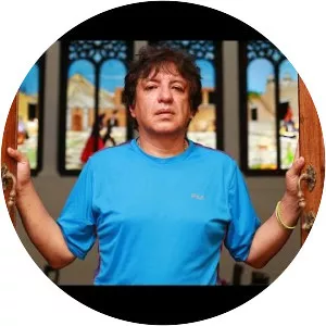 Lucho Cueto - Musician