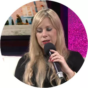 Lucía Parker - Salvadoran singer