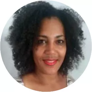 Luciana Costa Correa - Politician