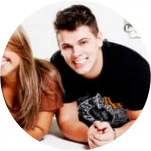 Luciana Lessa Musician - Singer