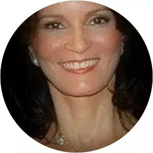 Luciana Savaget - Author