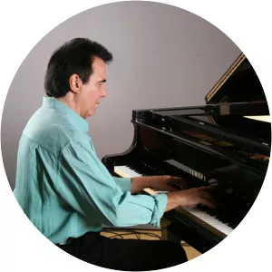 Luciano Alves Musician