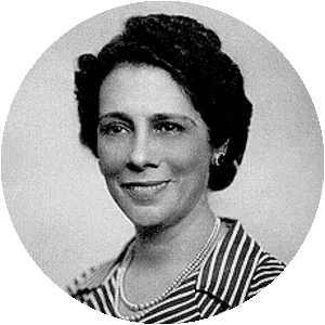 Lucília Guimarães - Pianist