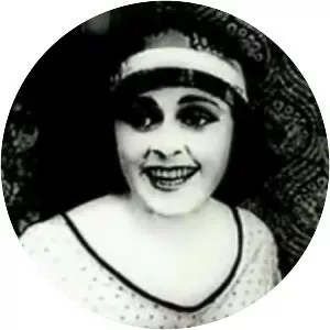 Lucille Carlisle