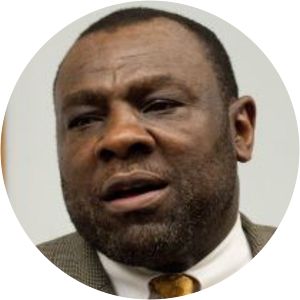 Lucius Sanford - American football player