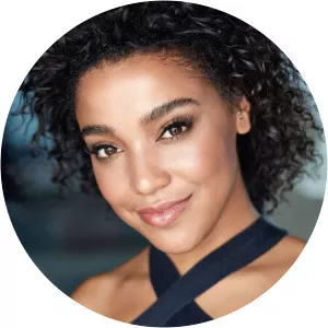 Lucy Barrett - Actor